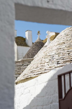 Отель Le Alcove-Luxury Hotel nei Trulli  Альберобелло